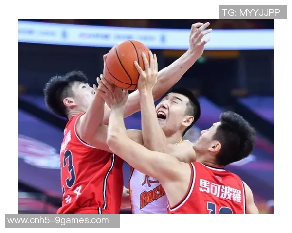 UFC温顿与锤子展开激烈对决谁将成为擂台之王的最终赢家 UFC温顿与锤子展开激烈对决谁将成为擂台之王的最终赢家